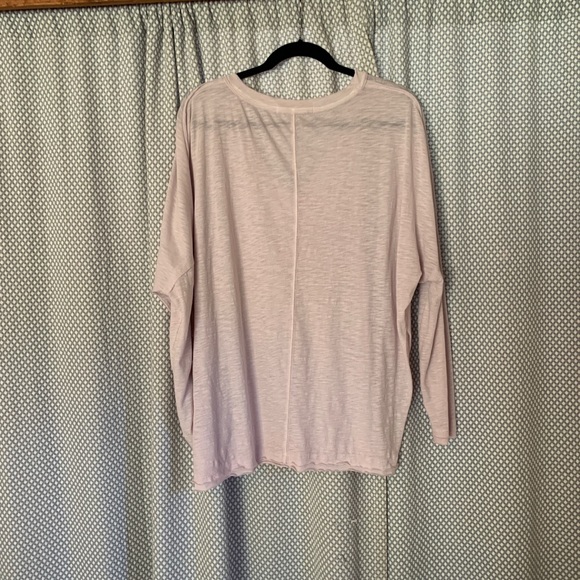 We the Free On My Mind V-Neck Top - XS, Dusted Lavender - Picture 5 of 5
